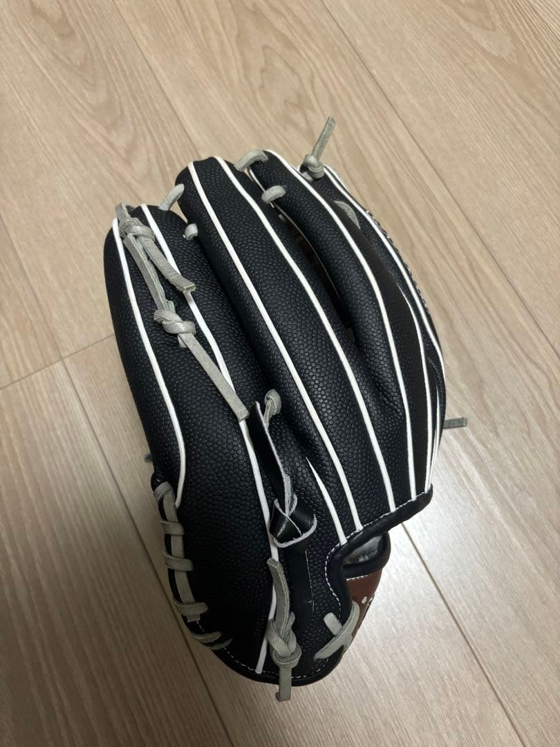 Wilson Wearable 軟式グローブ 黒/茶