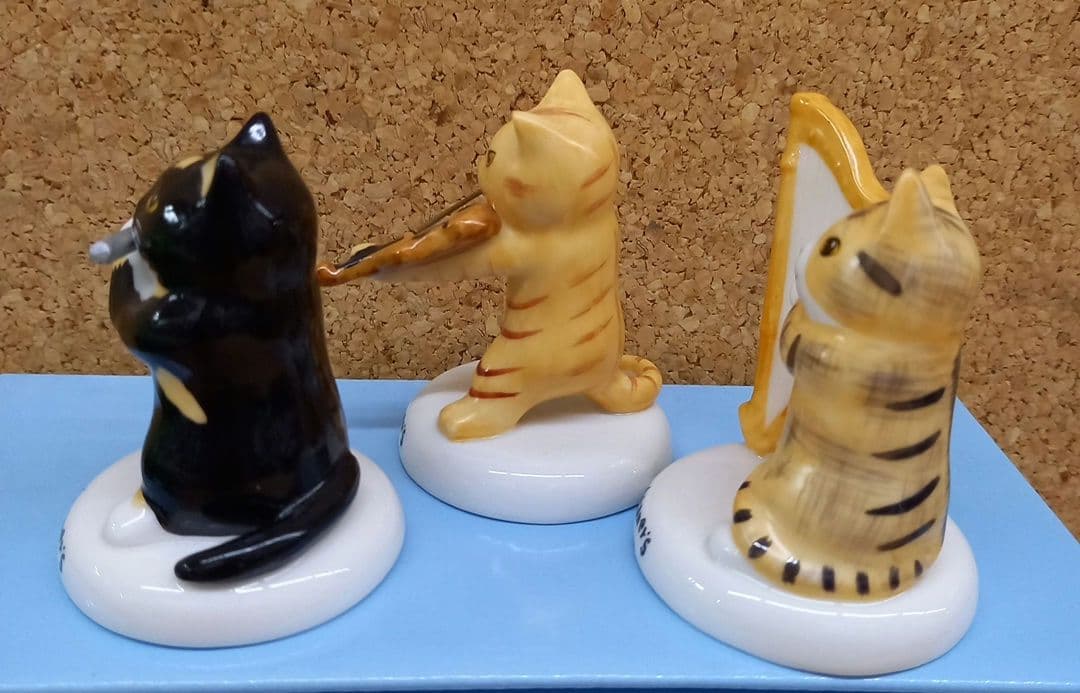 マンハッタナーズ　音楽隊　置物　ハープ　バイオリン　フルート　3匹　Aセット