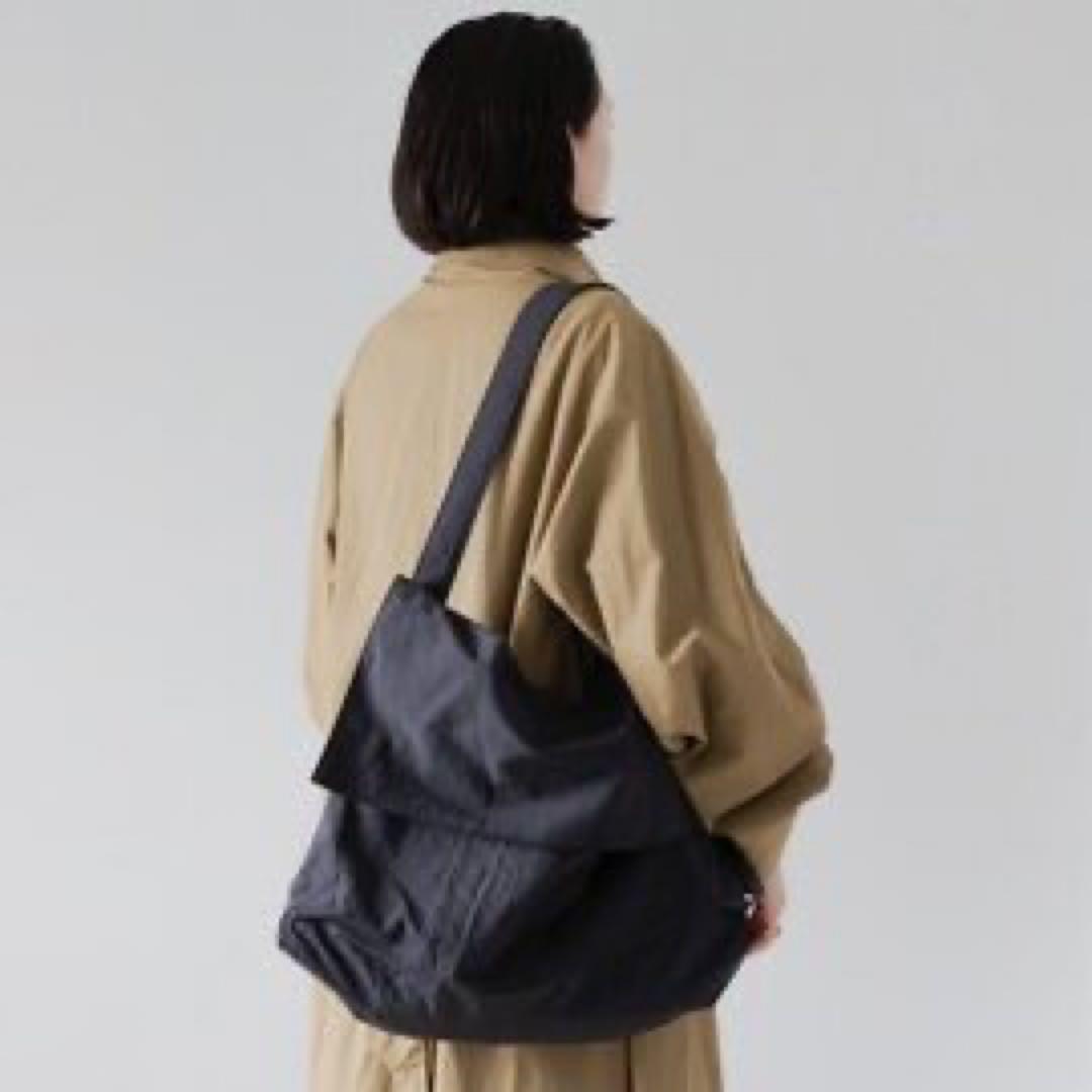 ERA.｜SHRINK NO MESSENGER BAG ショルダーバッグ