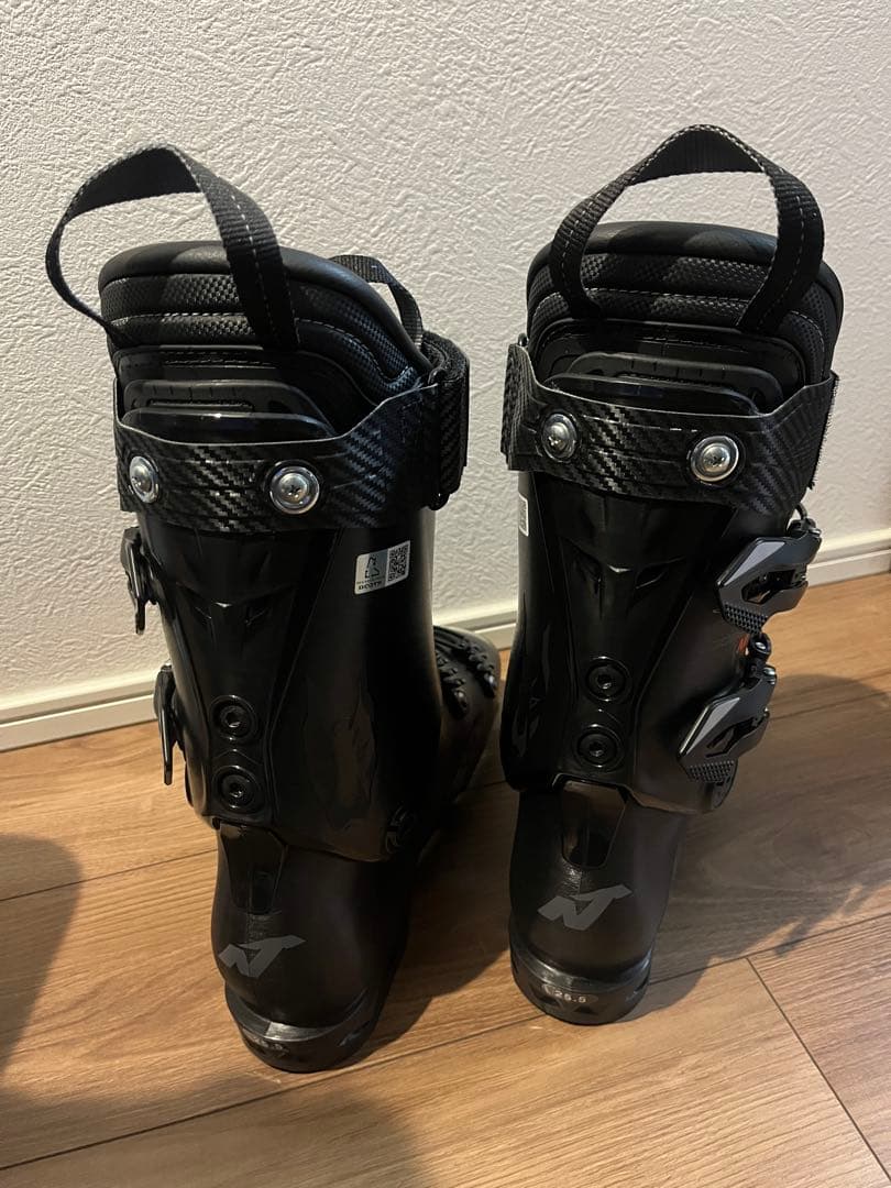 Nordica Dobermann 5 M.L.C. 25.5cm 新品未使用品