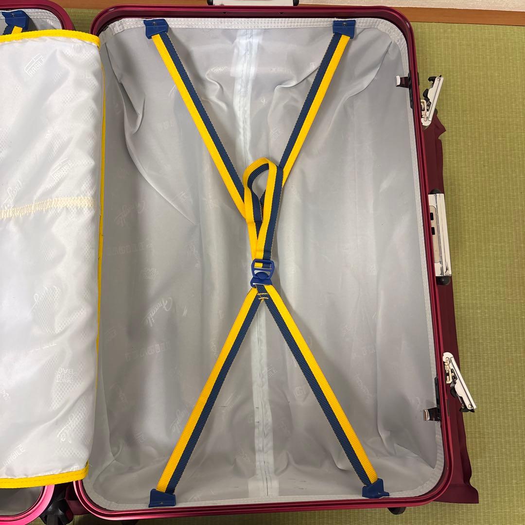 イノベーター スーツケース INV68T 90Liters ネイビーレッド