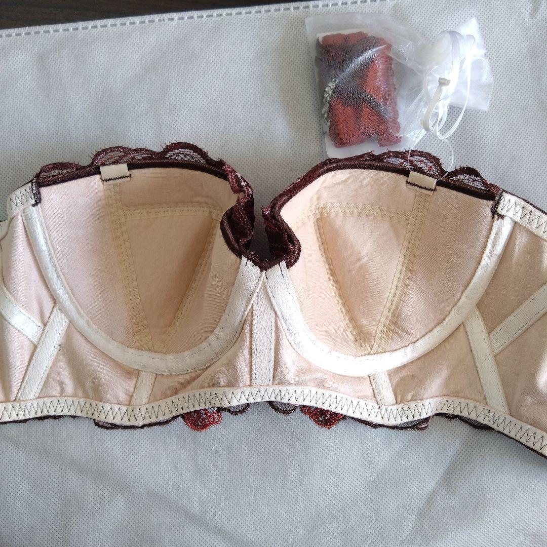 新品未使用❀MARUKO 3/4カップストラップレスブラジャー C65
