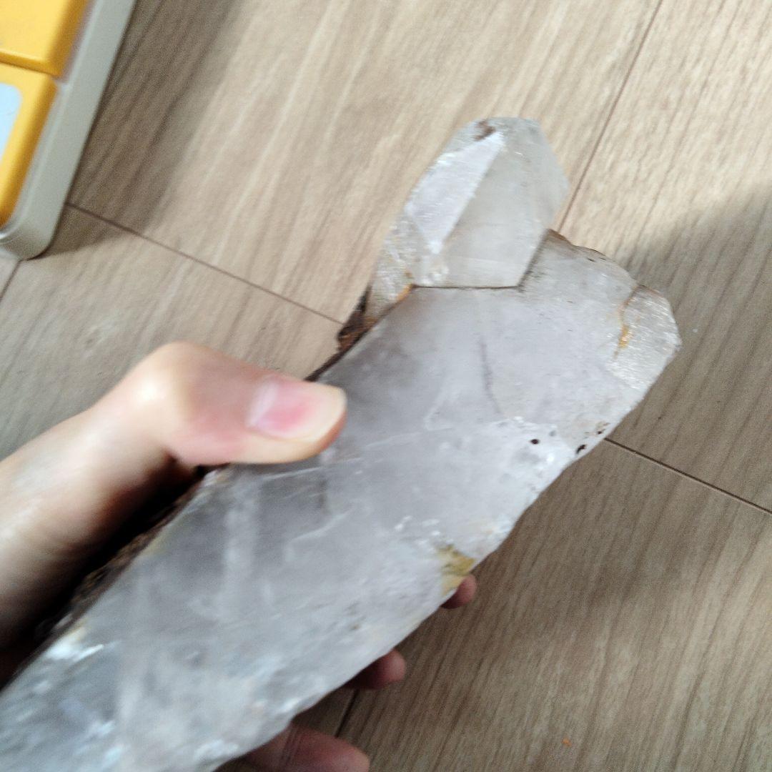 山梨県　乙女鉱山　国産天然水晶　虹入り水晶　1382g　国産水晶　国産鉱物