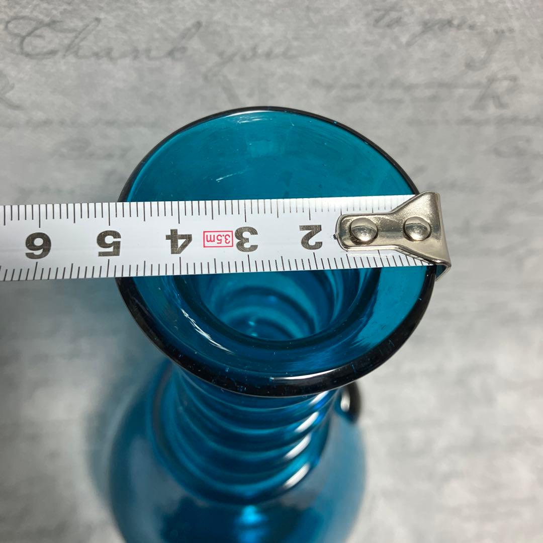 津軽びぃどろ　吹きガラス　カラフェ　　デキャンタ　水差し　首巻き　民藝