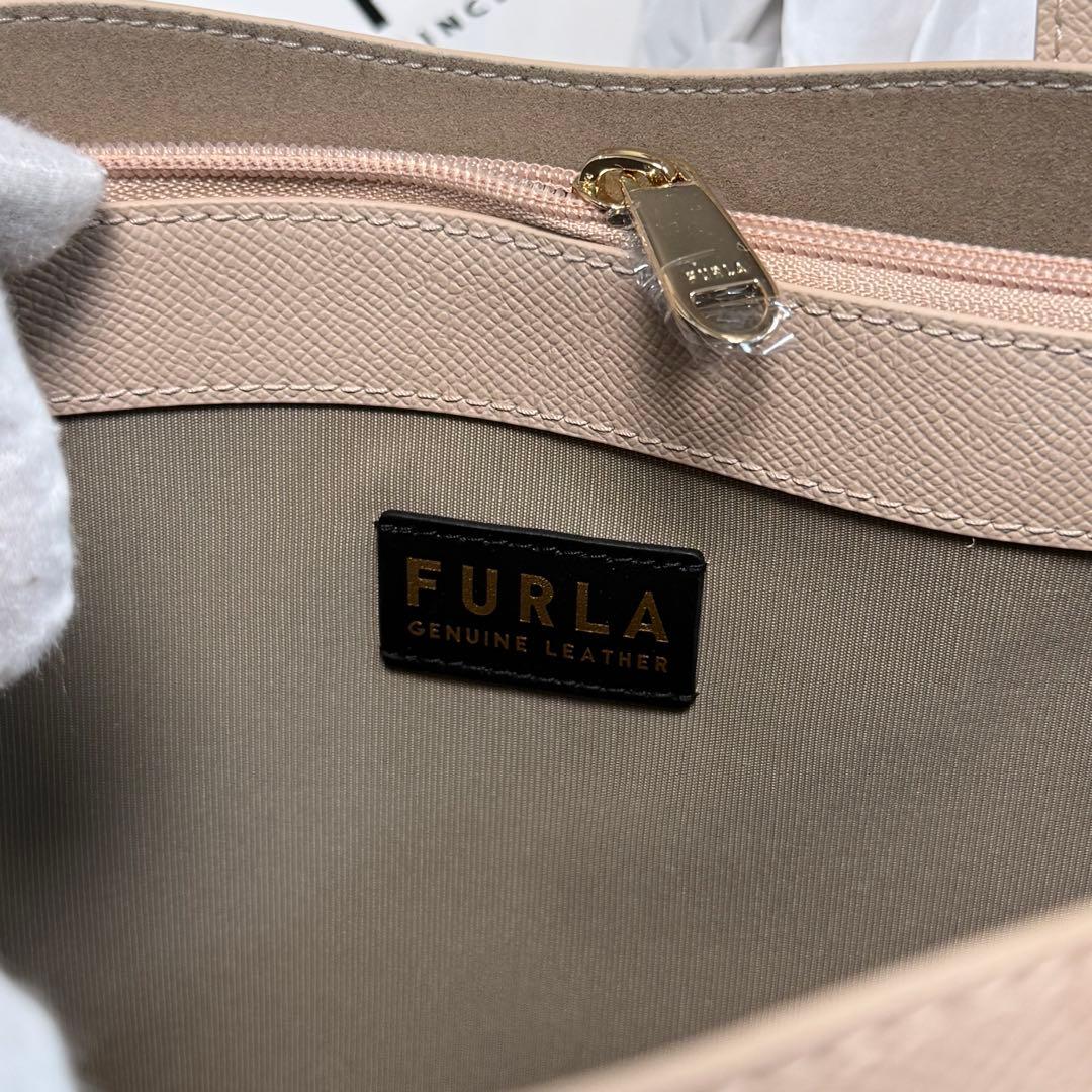 新品未使用 フルラ Furla レザー 本革 クラシック トートバッグ