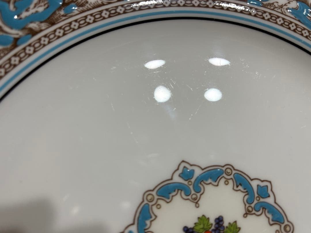 ウェッジウッド フロレンティーン ターコイズ ディナープレート 黒壺