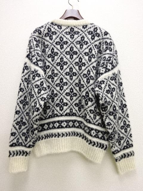 バトナー　MOHAIR LATOVIAN CREW NECK　白黒
