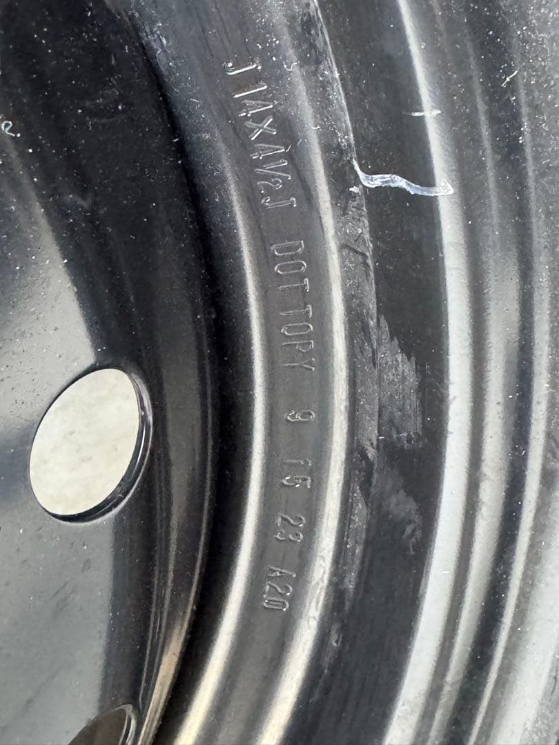 未使用ブリヂストン BLIZZAK VRX3 155/65R14 鉄ホイール付き