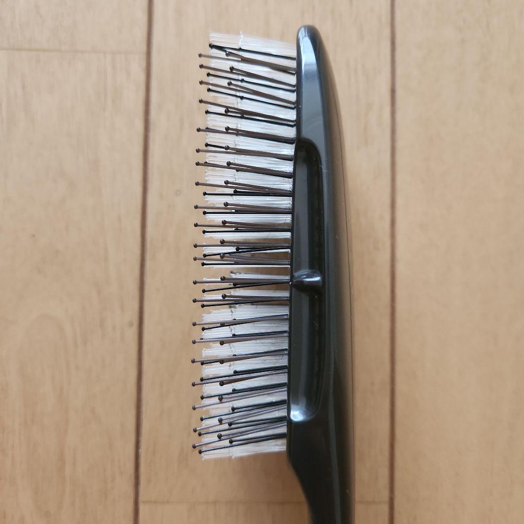 POLA ヘアリフトアップブラシ 黒