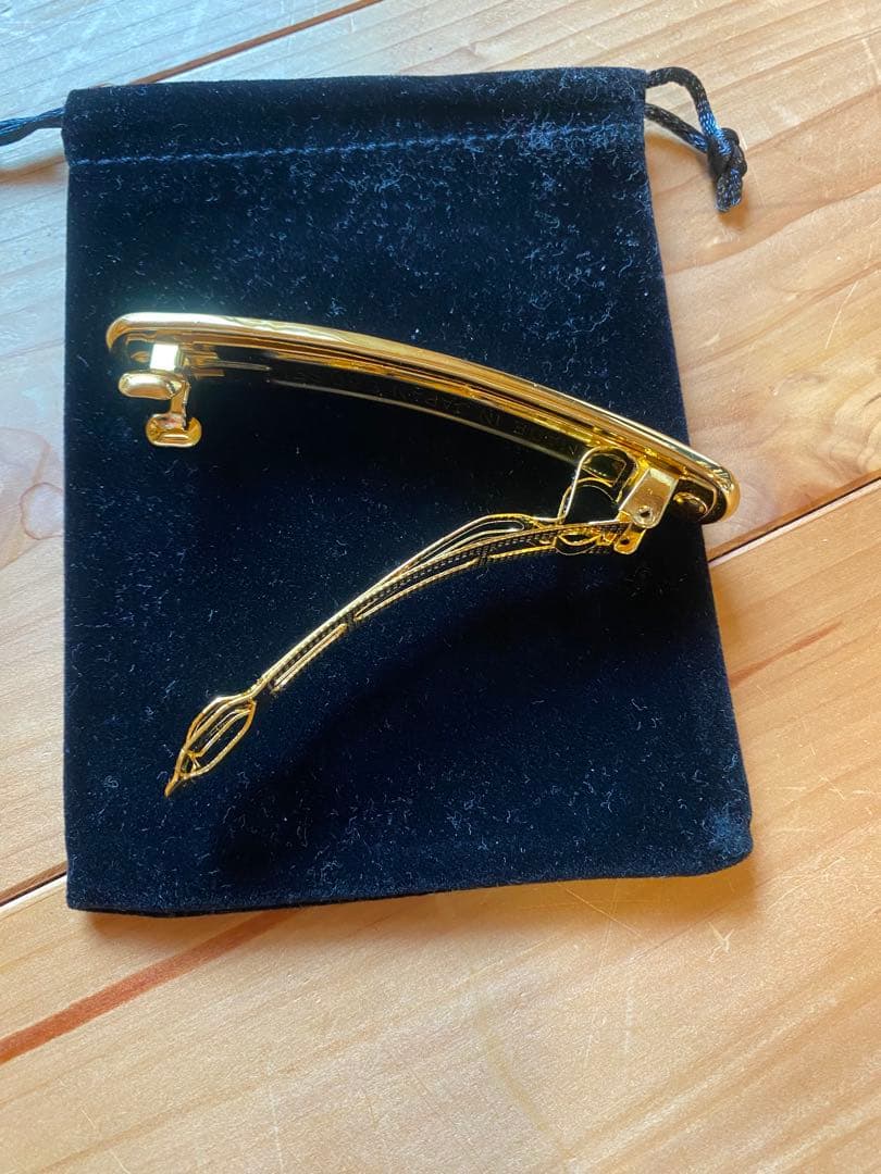 ☆LETICIA Gold バレッタ☆