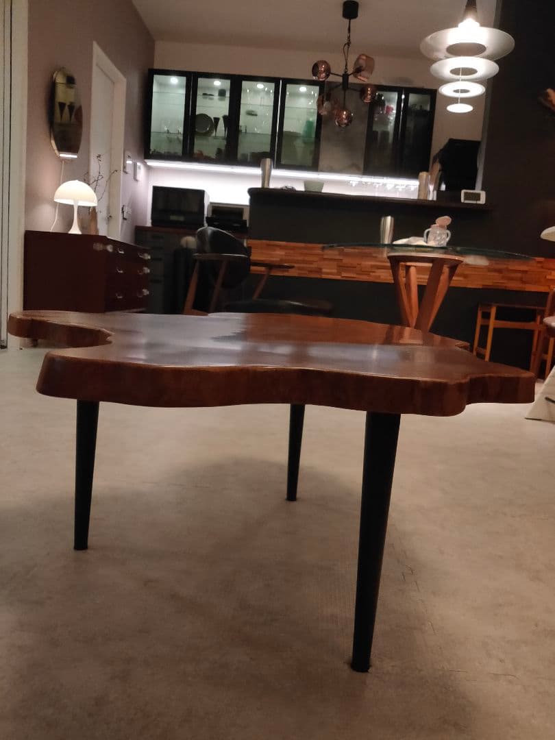 【美品】欅一枚板✕金属黒脚　無垢　木製センターテーブル ブラウン