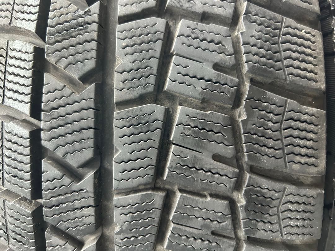 ku　225/60R/17 DUNLOP スタッドレス アルファード
