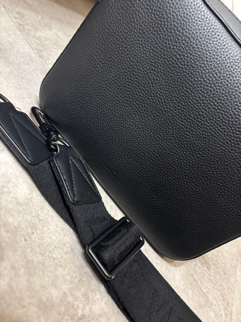 ※説明欄要確認　ブラック メッセンジャーバッグ　ショルダーバッグ