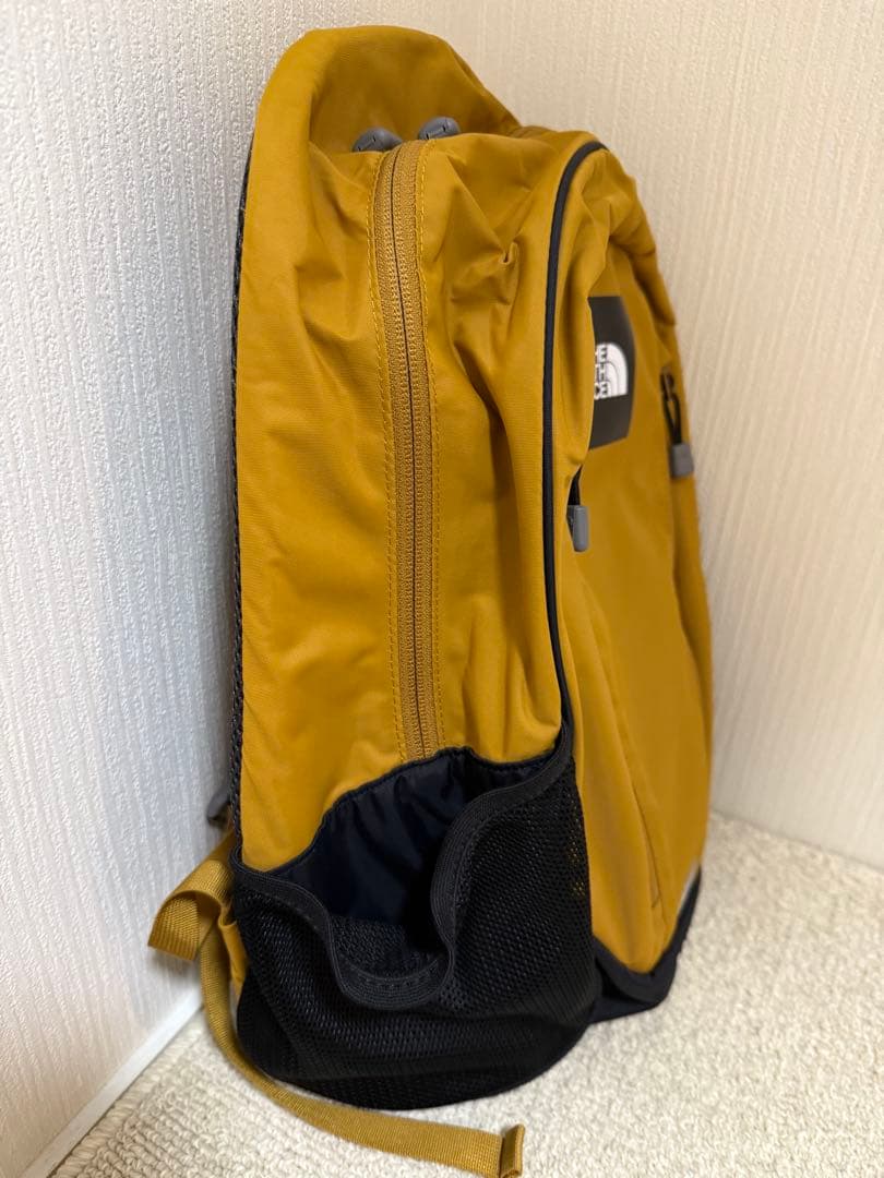 ノースフェイス ラウンディ キッズ リュック　ゴールデンブラウン