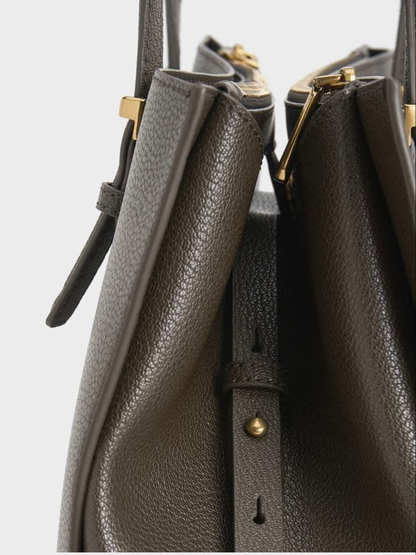 CHARLES & KEITHサンサ クラシックダブルハンドルトートバッグ