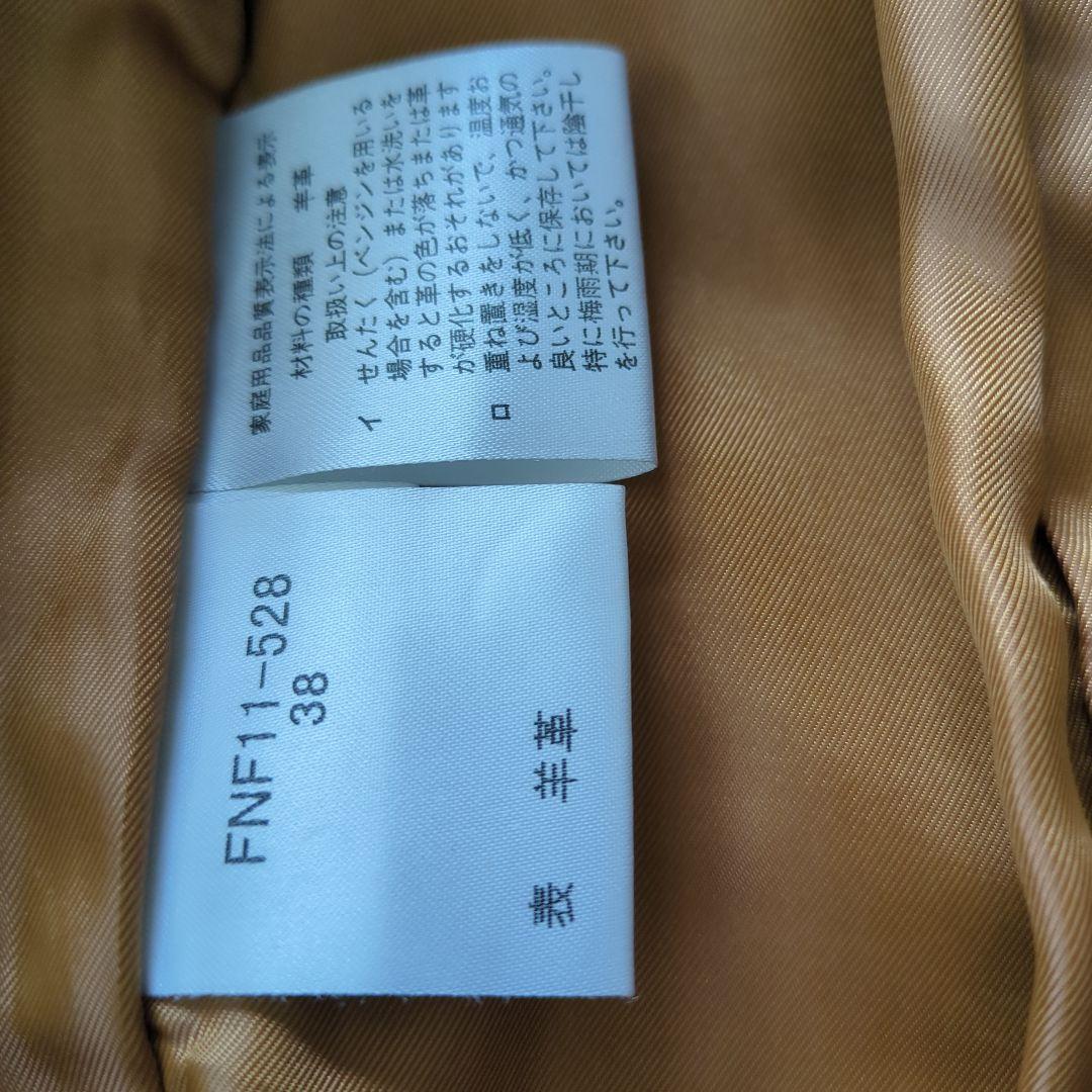 美品 バーバリー BURBERRY ラムレザー チェスターコート 軽量