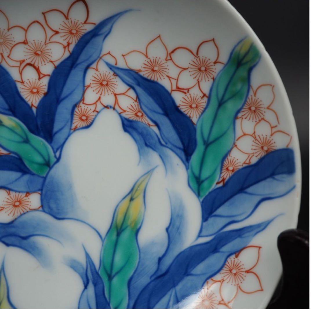 送料無料　鍋島御庭焼　江戸色鍋島 色絵桃紋皿　櫛高台 径約15cm