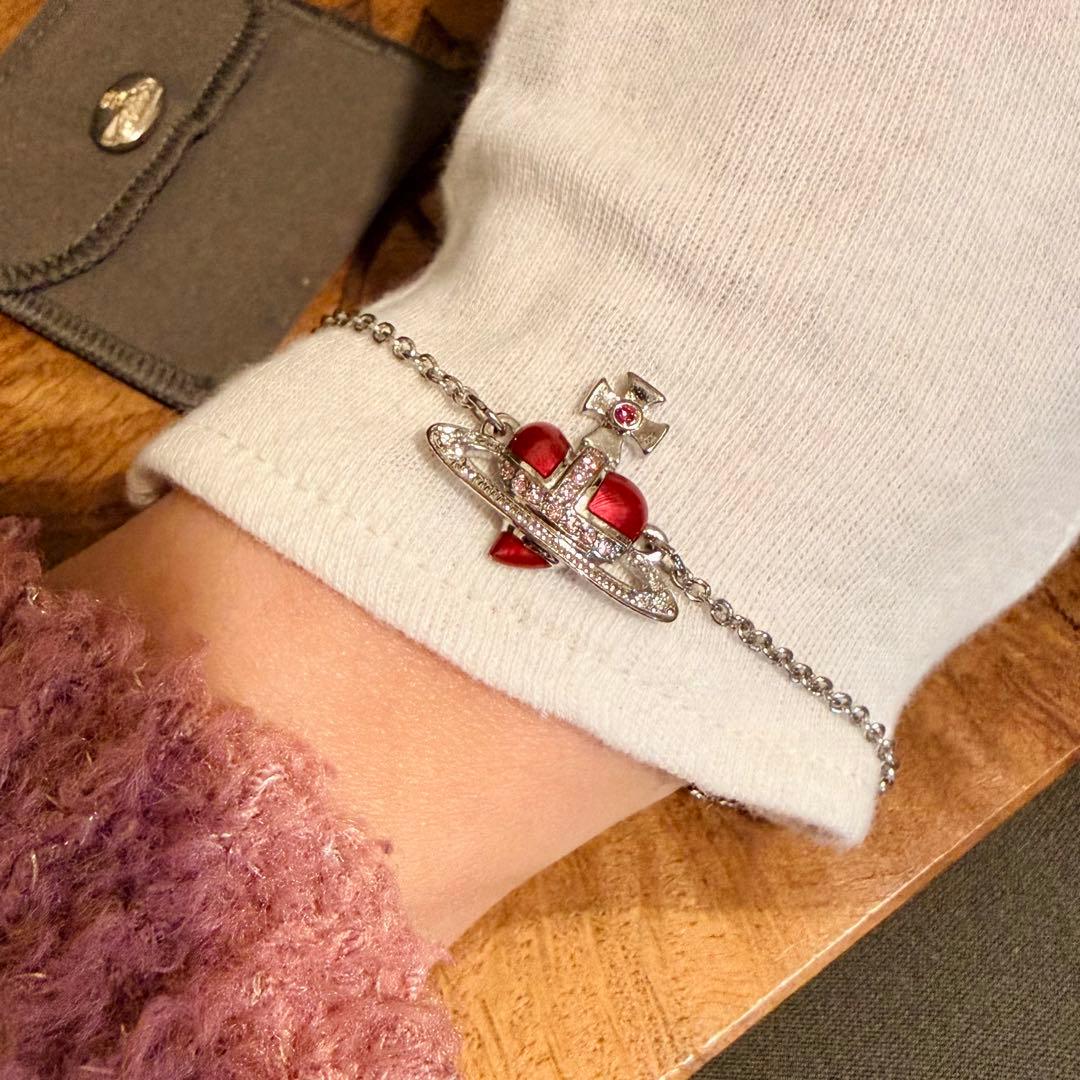 お箱類込正規品Vivienne Westwood ディアマンテハートブレスレット