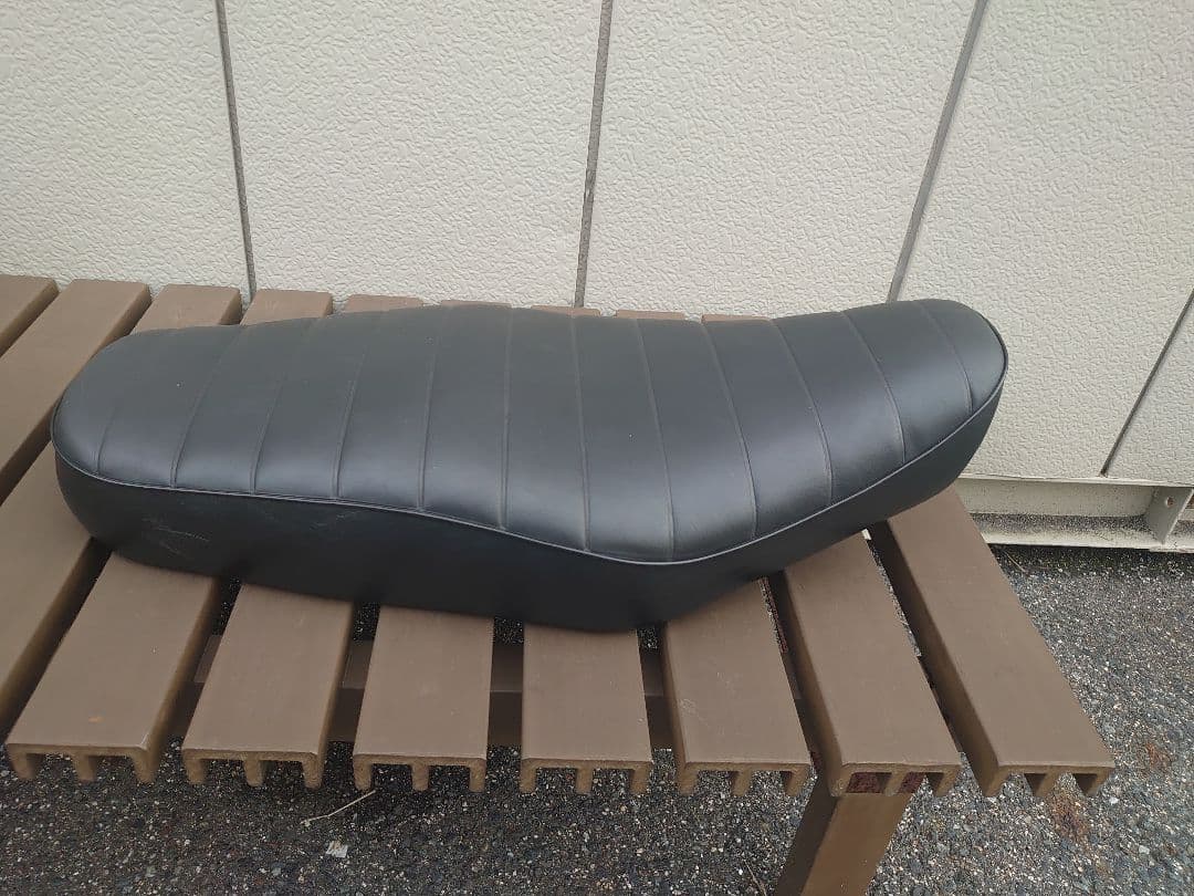 w650 純正シート　カワサキ　早い者勝ち