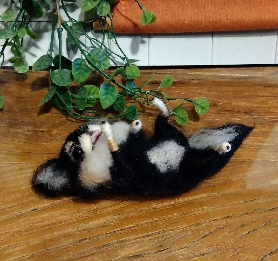 羊毛フェルト　チワワ 　ブラックタン