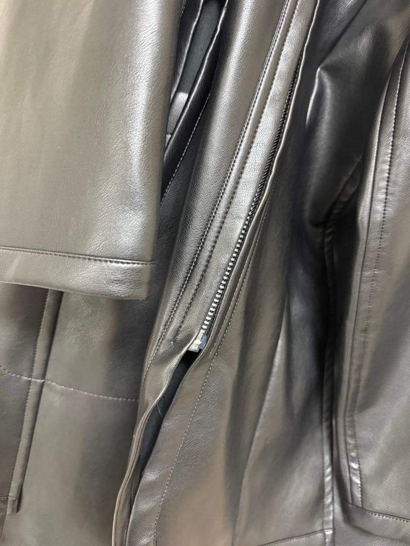 COMME des GARÇONS 4本袖フェイクレザージャケット