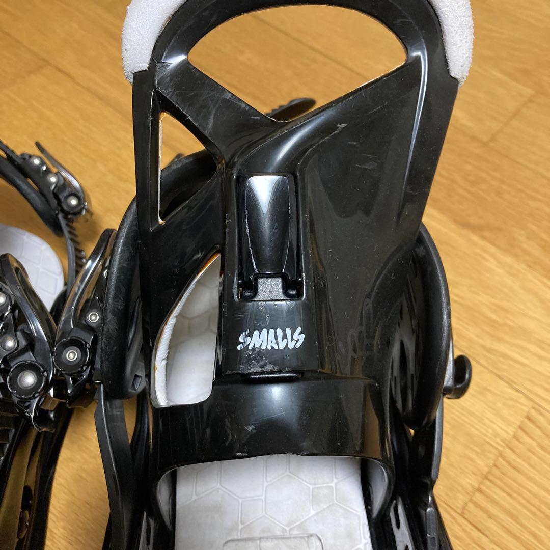 BURTON ビンディング CUSTOM SMALLS 　ブラックホワイト