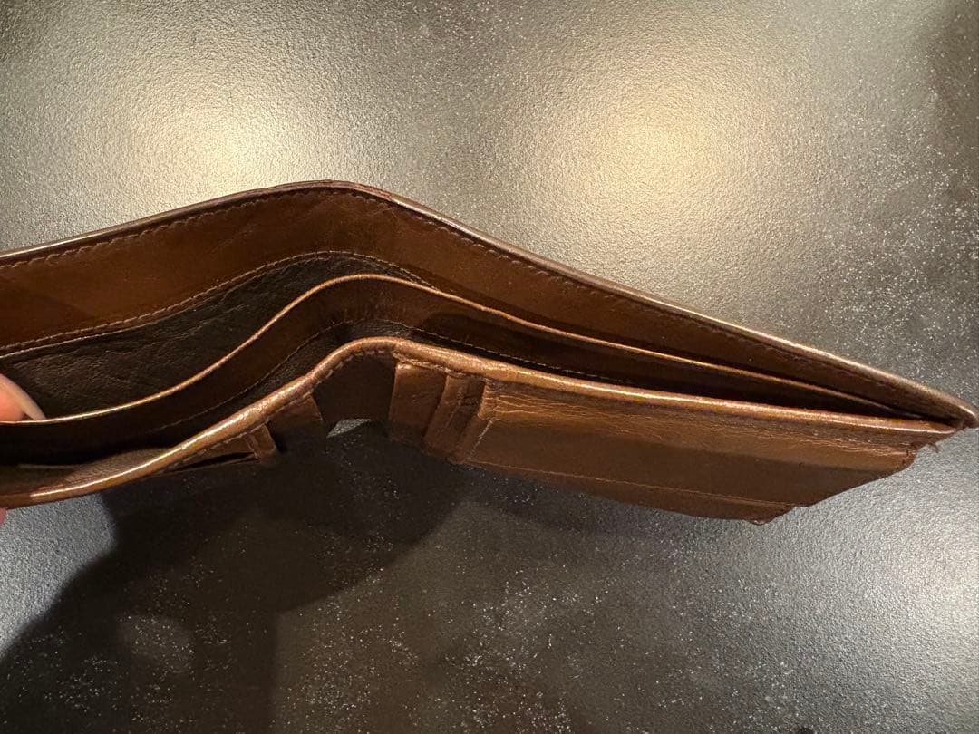 ボッテガべネタ　Bottega Veneta 二つ折り財布