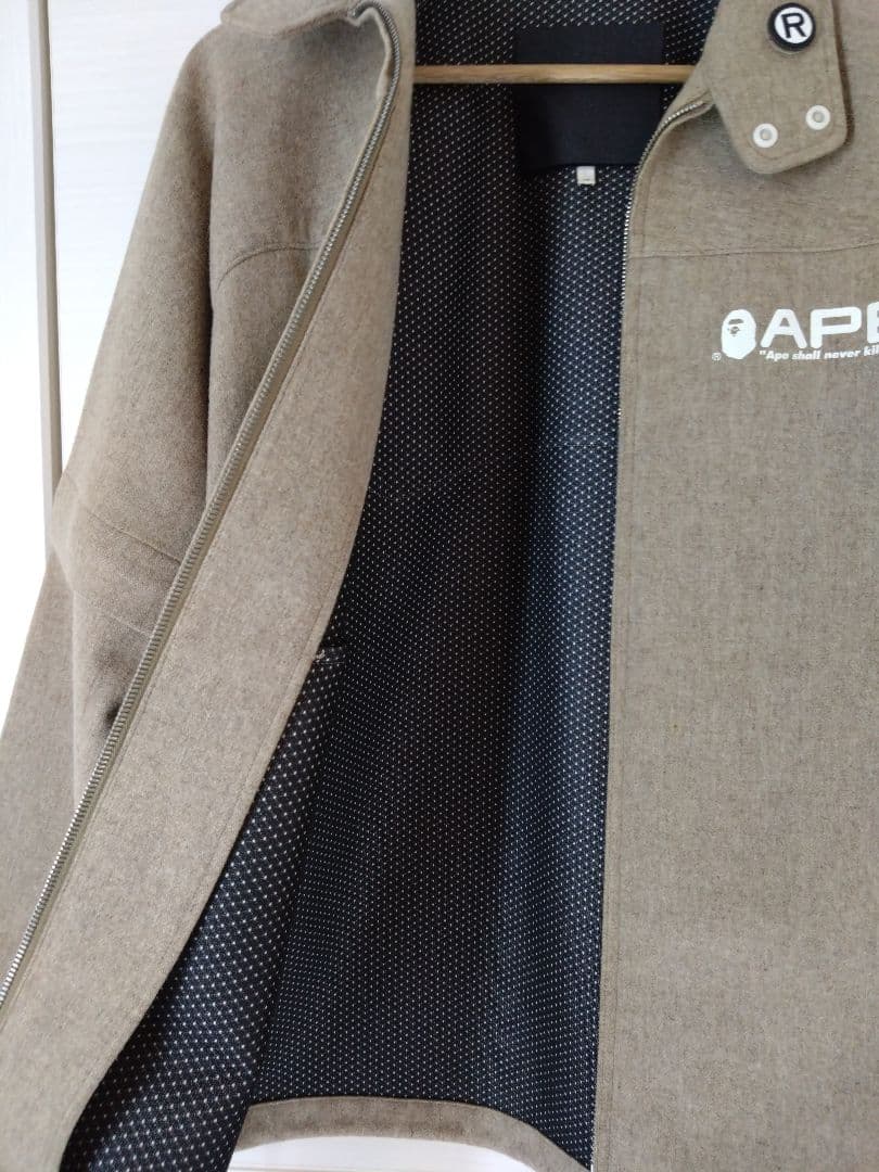 APE GORE WINDSTOPPER ジャケット ベージュ