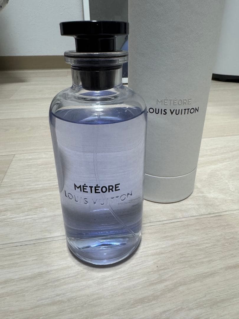 中*圭様 LOUIS VUITTON 香水
