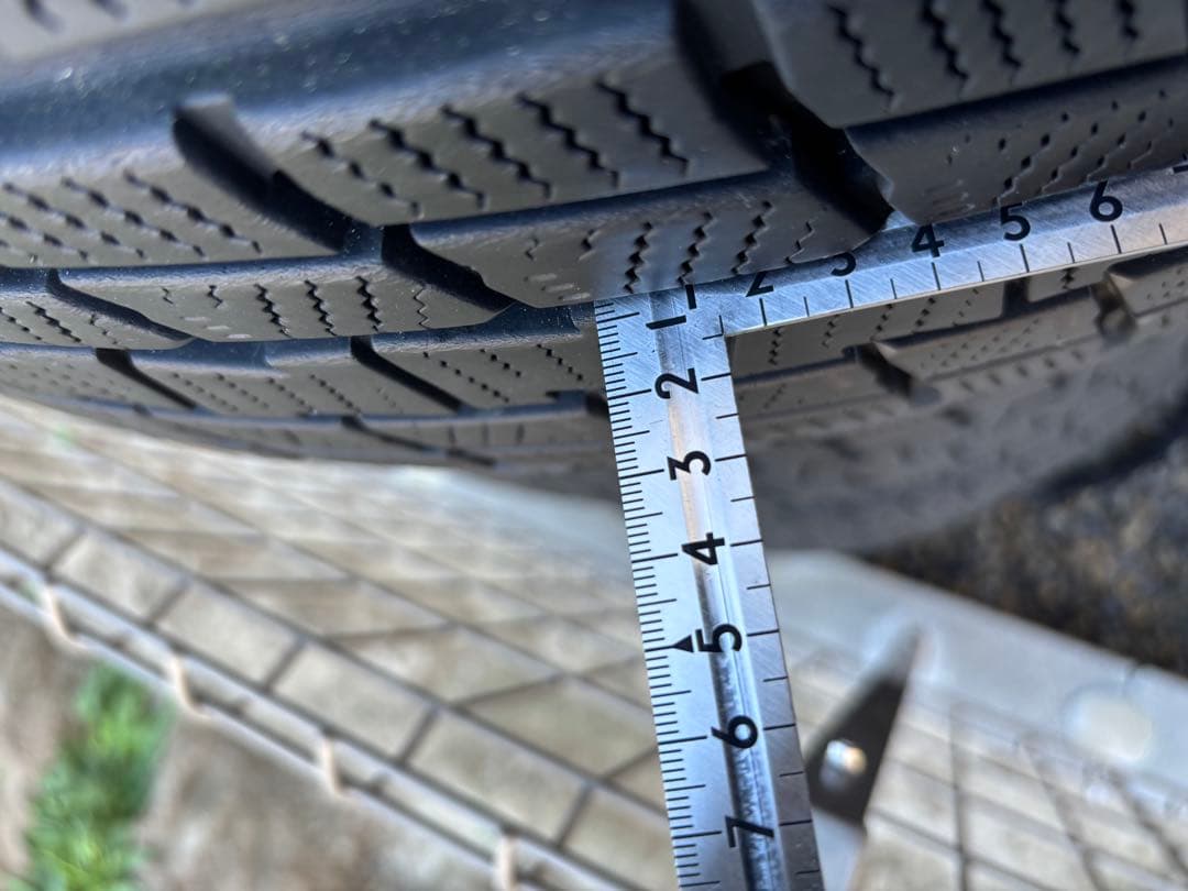 17インチ スタッドレスタイヤ ホイールセット　265/65R17 プラド