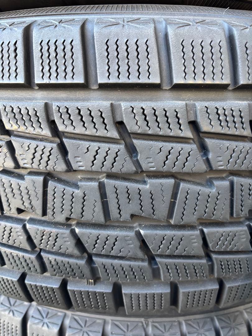 17インチ スタッドレスタイヤ ホイールセット　265/65R17 プラド