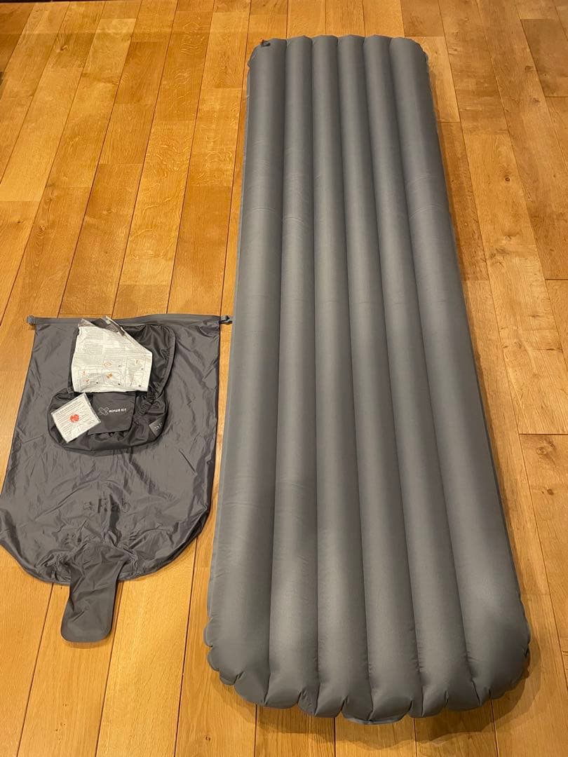 Rab Stratosphere 4スリーピングマット ラブ エアマット