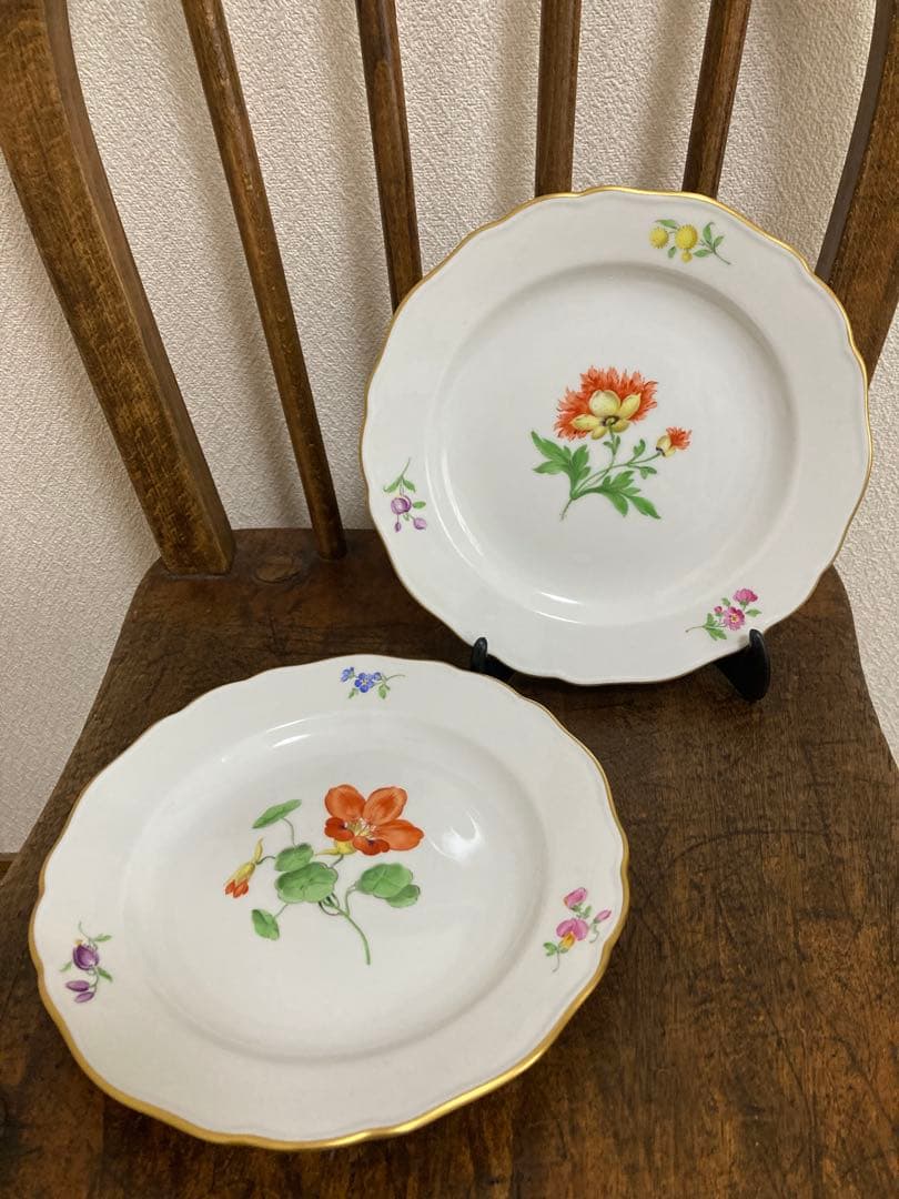 マイセン　手描き高級磁器　ベーシックフラワーシリーズ　一つ花　２枚セット
