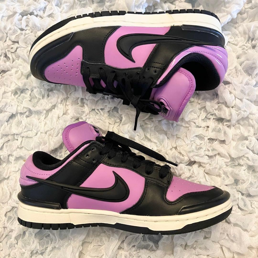 【新品未使用】NIKE ナイキダンクLOW ツイスト　23.5cm ピンク