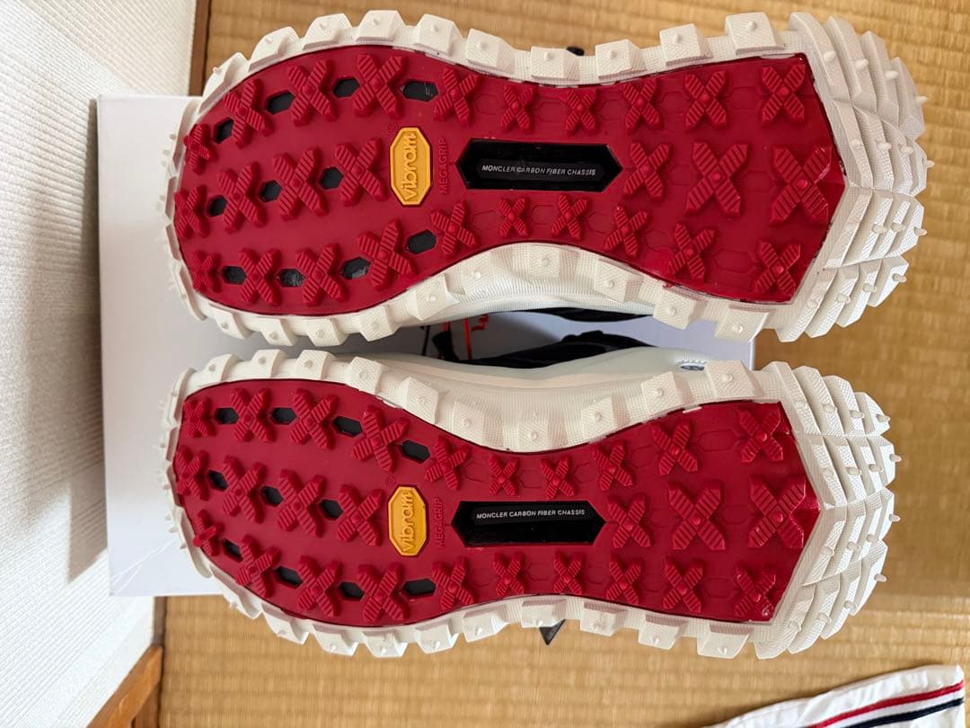 MONCLER Trailgrip GTX ブラック/ホワイト