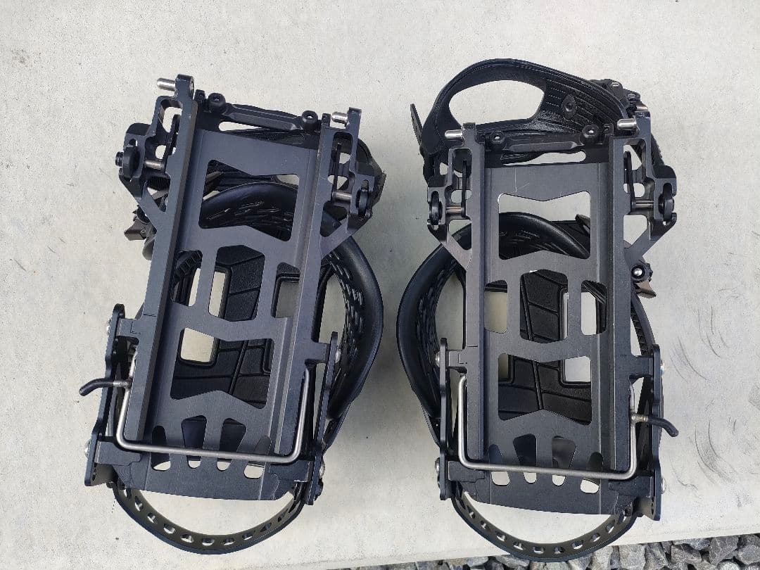 BURTON 　HICHHIKER　Lサイズ　ヒッチハイカー SPARK R&D