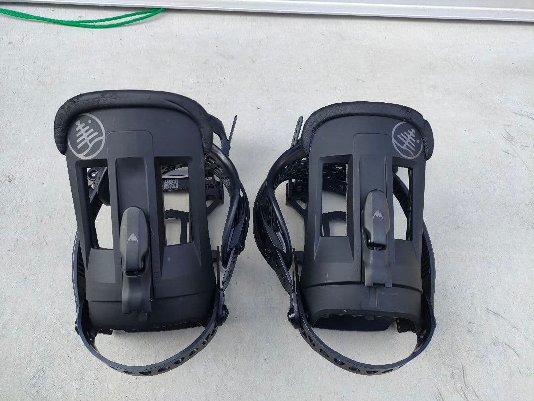BURTON 　HICHHIKER　Lサイズ　ヒッチハイカー SPARK R&D