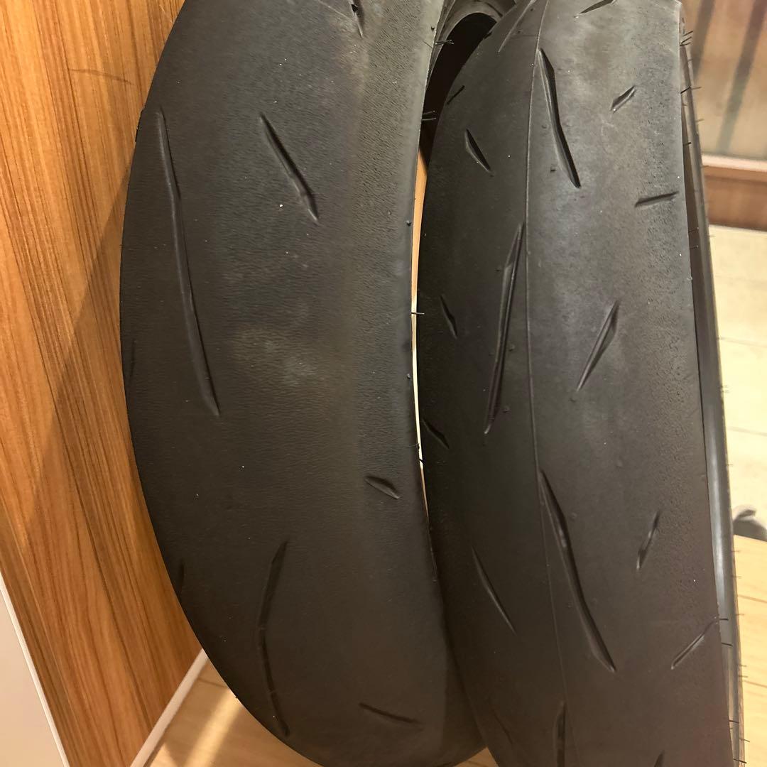 DUNLOPダンロップ　バイク2輪タイヤ　150/60R17 2本セット中古