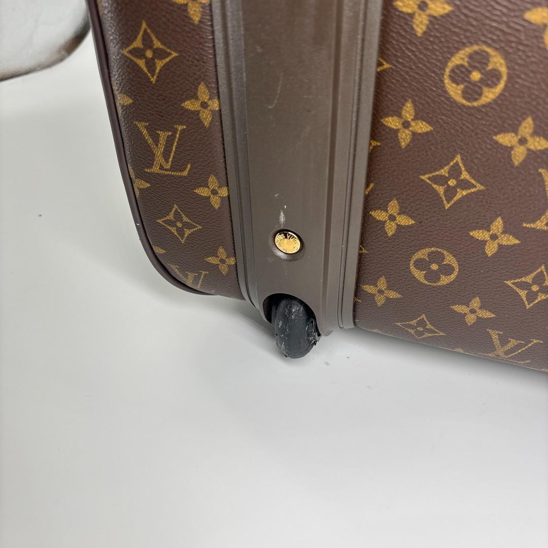 超極美品 ルイヴィトン M23294 モノグラム ペガス55 キャリーケース