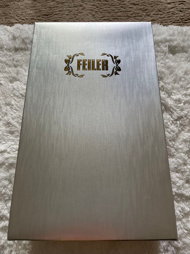 再値下げFEILERハッピーイースターフェイスタオル&ティシュBOXケースセット