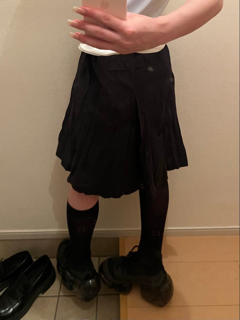 Acne Studios ネイビー プリーツスカート
