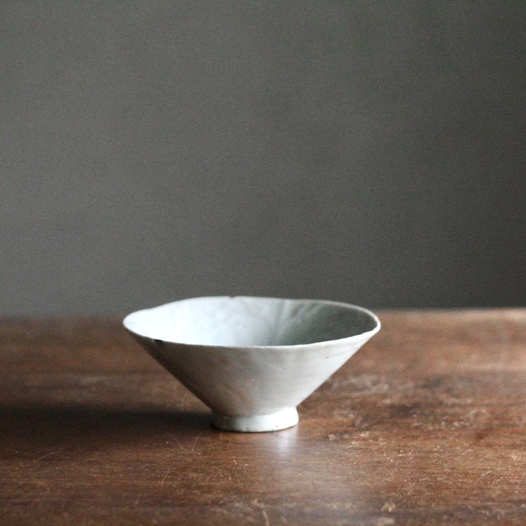 古伊万里 白磁 陽刻 茶碗 茶道具 古美術 古道具 アンティーク