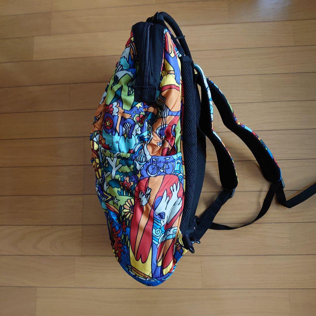 ゴースローキャラバン美品。カラフルアートリュック