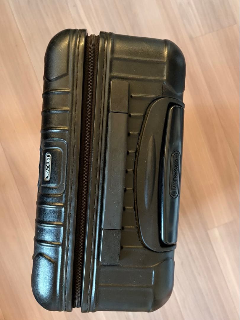 RIMOWA（リモワ） サルサ 2輪 機内持ち込みサイズ / ブラック