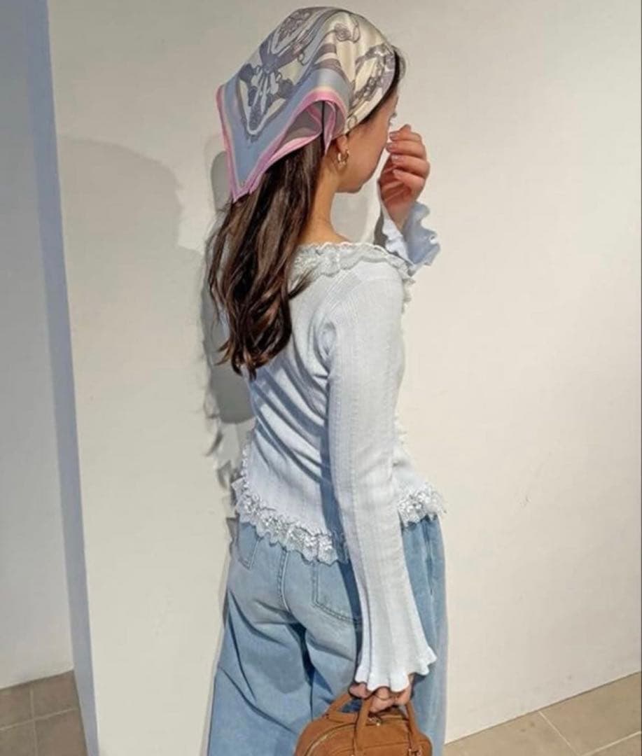 SNIDEL Sustainableフリルニットプルオーバー LBLU