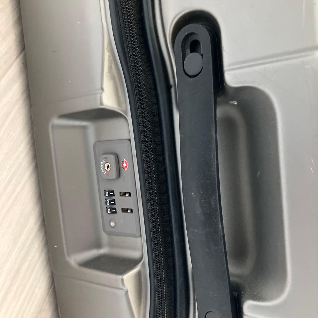 a*s様 純正　VICTORINOX レキシコン　ハードスーツケース　68x45