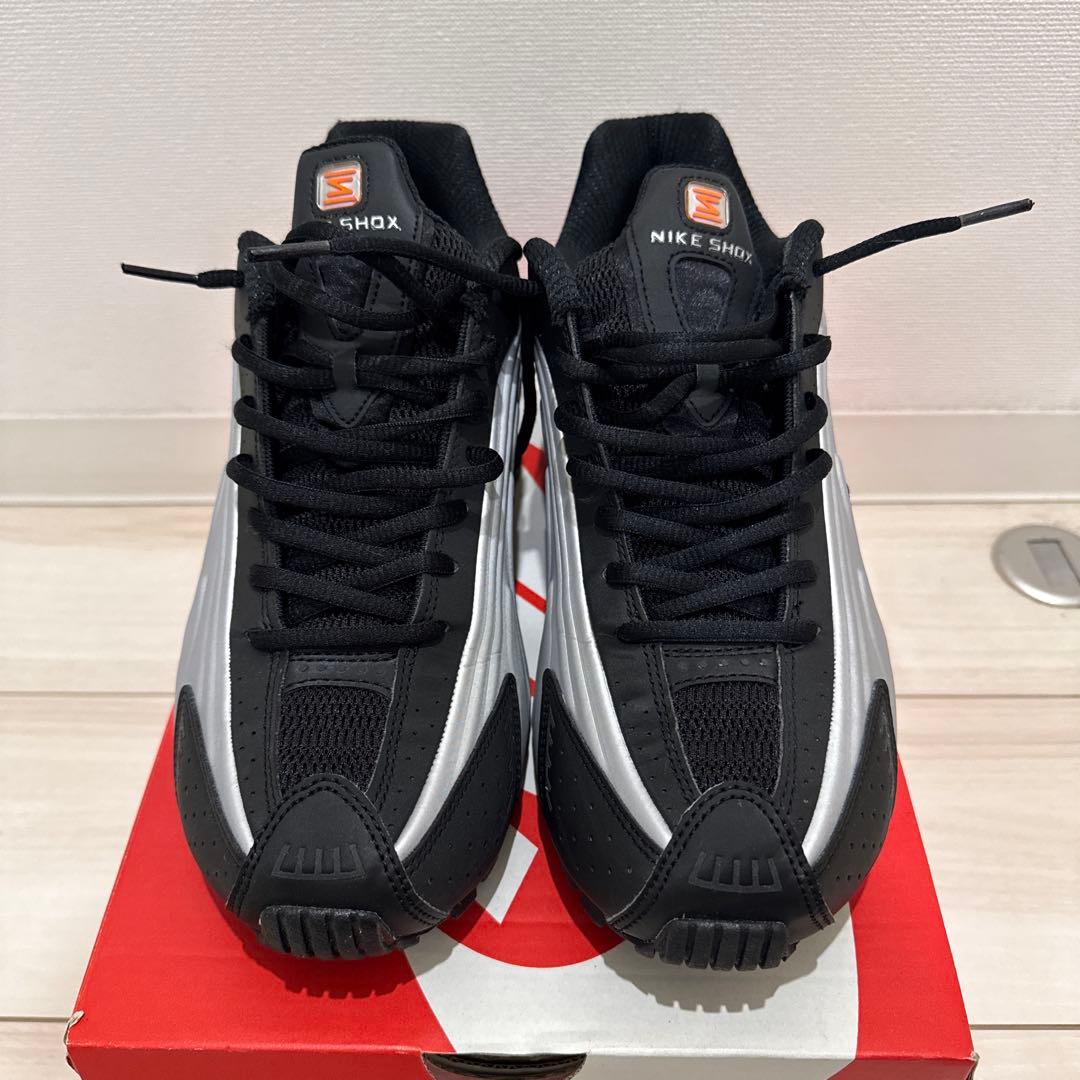ゆうきNIKE SHOX R4 BRIGHT MANDARIN 27.0