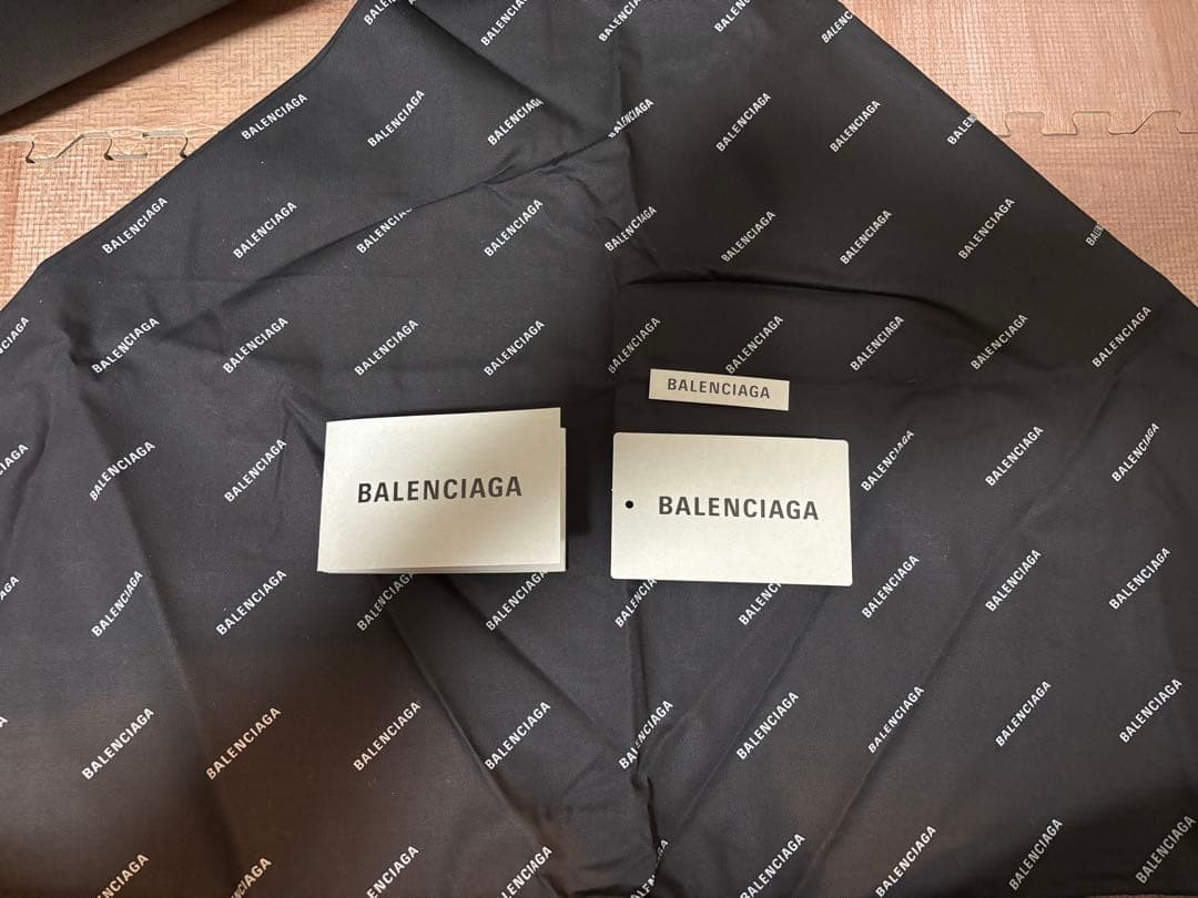 【超希少！新品未使用】BALENCIAGA 青山店限定エブリデイ E-Wトート