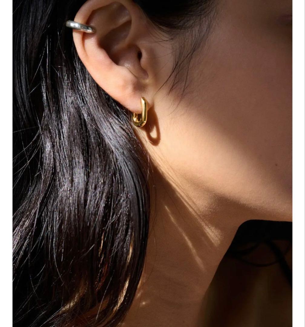【daughters jewelry】oval small hoop ゴールド