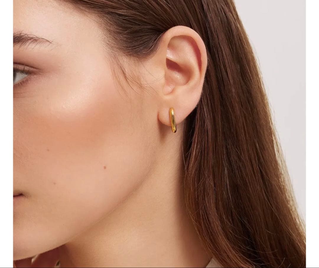【daughters jewelry】oval small hoop ゴールド